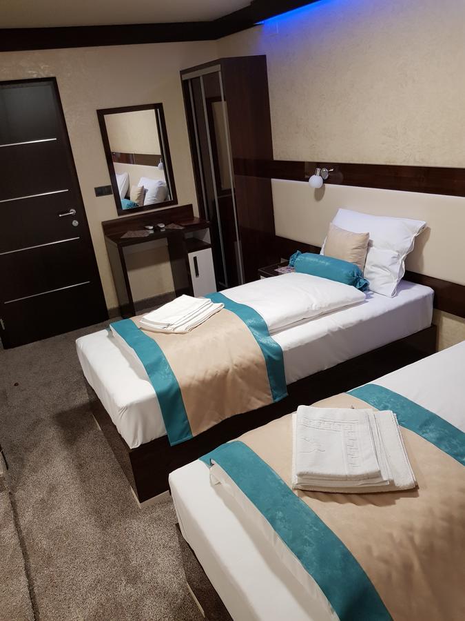 Motel Villa Aroma Ораше Екстер'єр фото