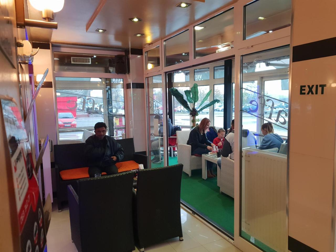 Motel Villa Aroma Ораше Екстер'єр фото
