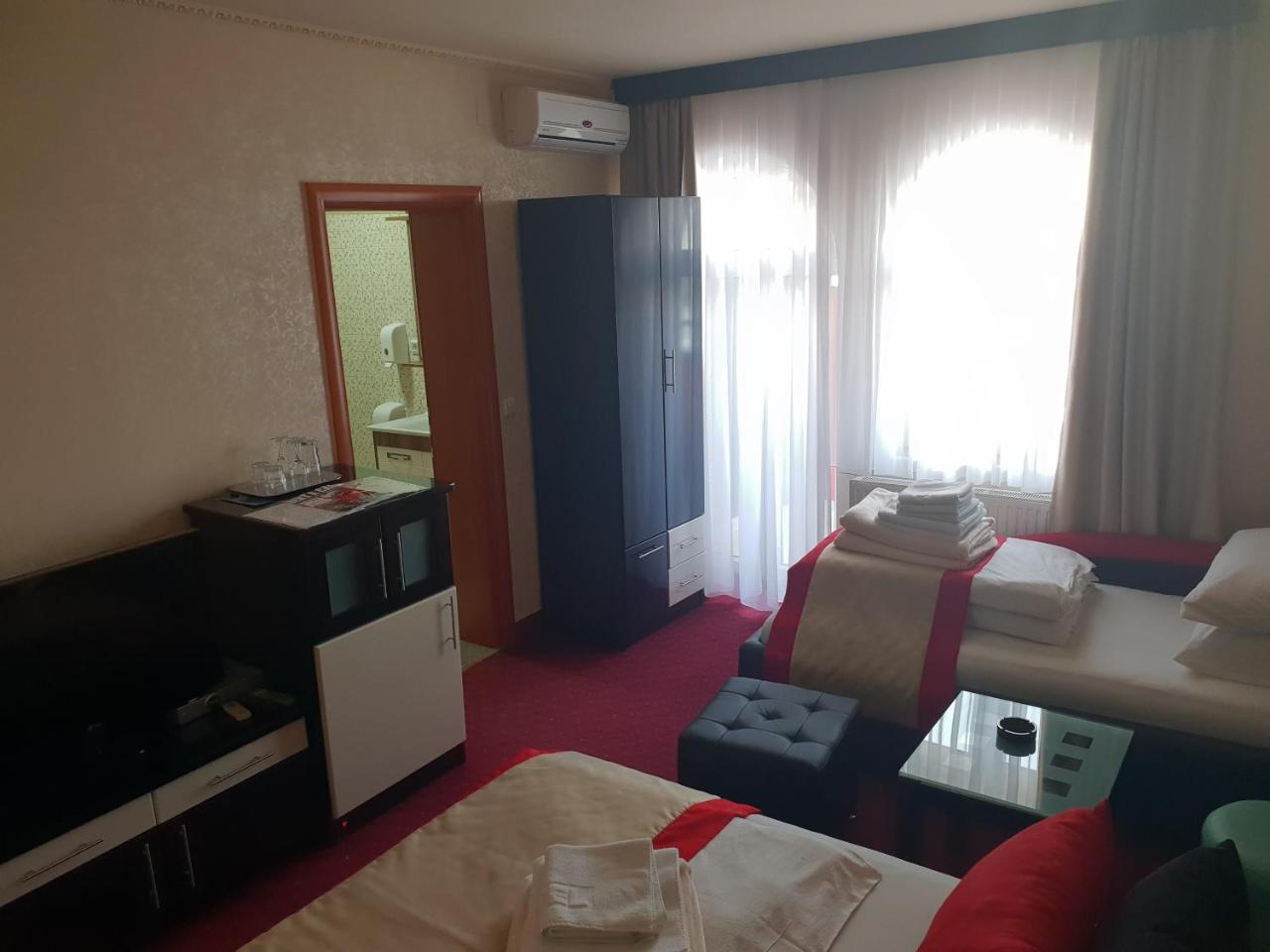 Motel Villa Aroma Ораше Екстер'єр фото