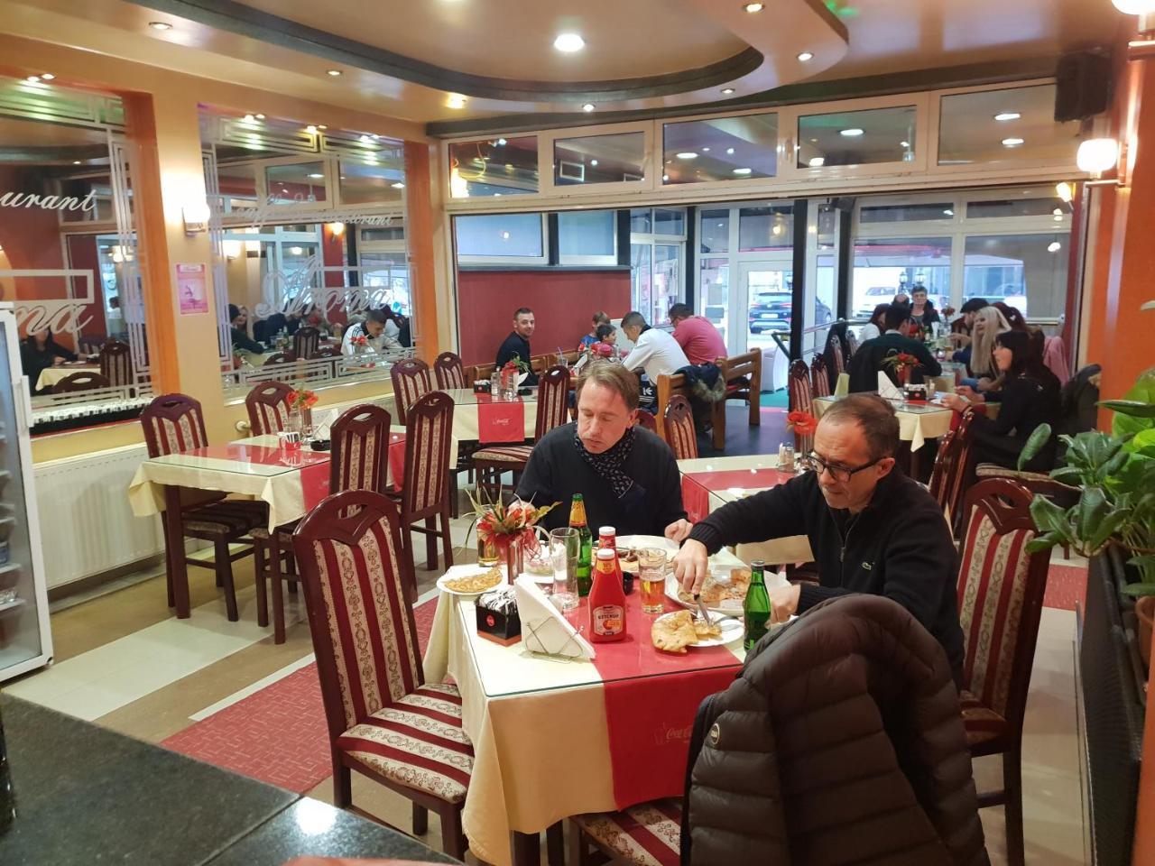 Motel Villa Aroma Ораше Екстер'єр фото