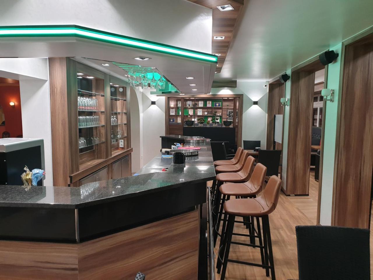 Motel Villa Aroma Ораше Екстер'єр фото